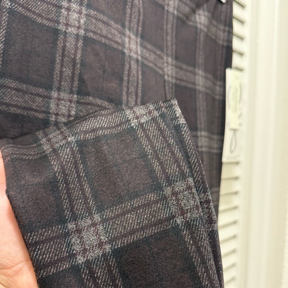 Zac & Rachel Plaid Pants Slimmer Look Tummy Control - Picture 3 of 5